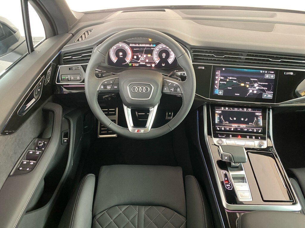 Image about Audi Q7 SUV S line 50 TDI quattro tiptronic