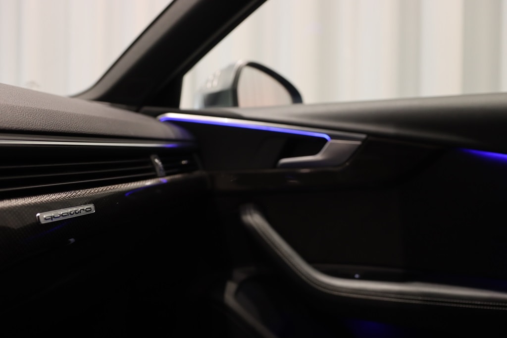 Bild som visar Audi S4 Avant S4 Avant 3.0 TFSI quattro 354 hk tiptronic - för mer information kontakta din Audi Partner