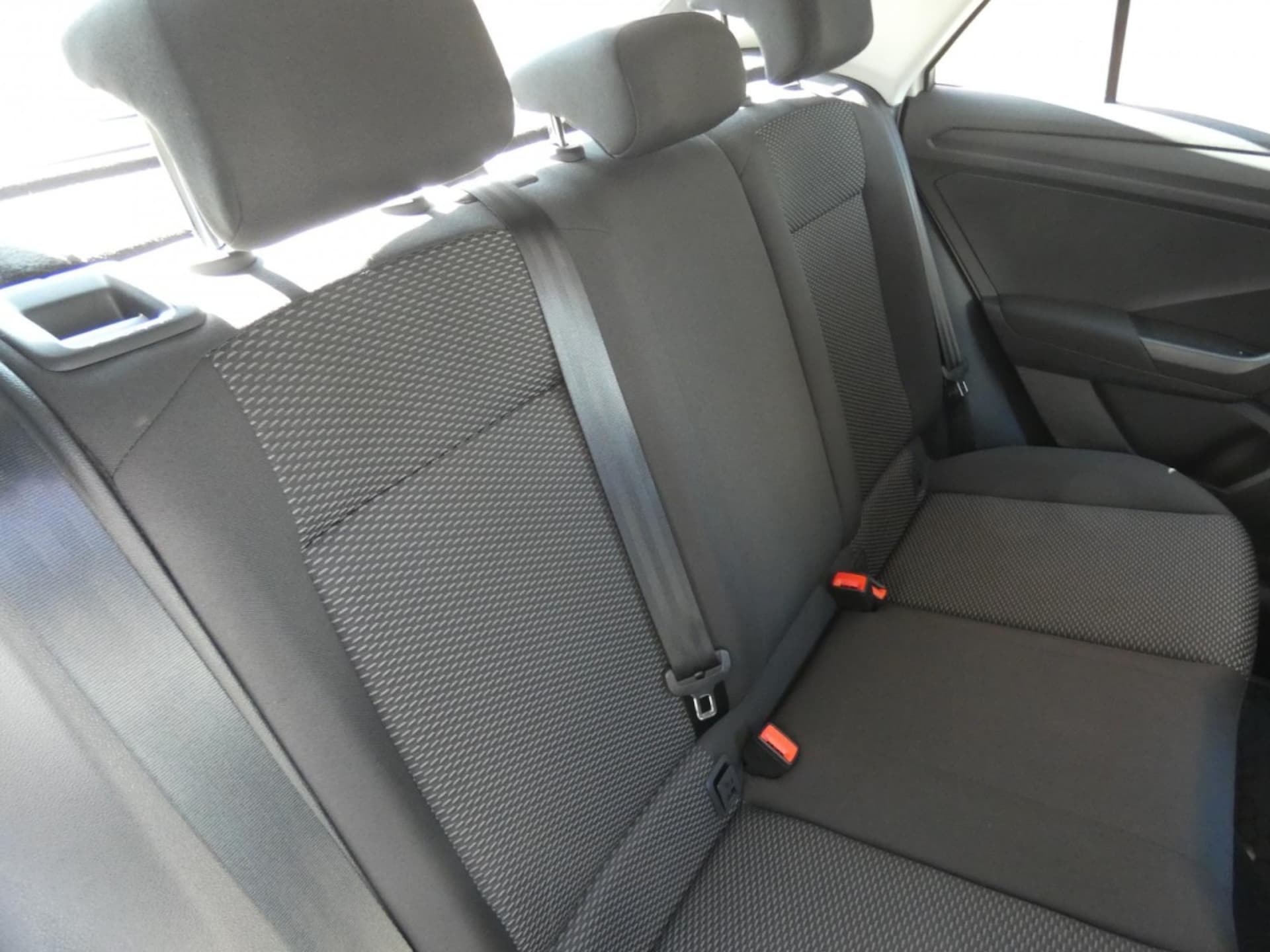 Volkswagen T-Roc Basis-Modell