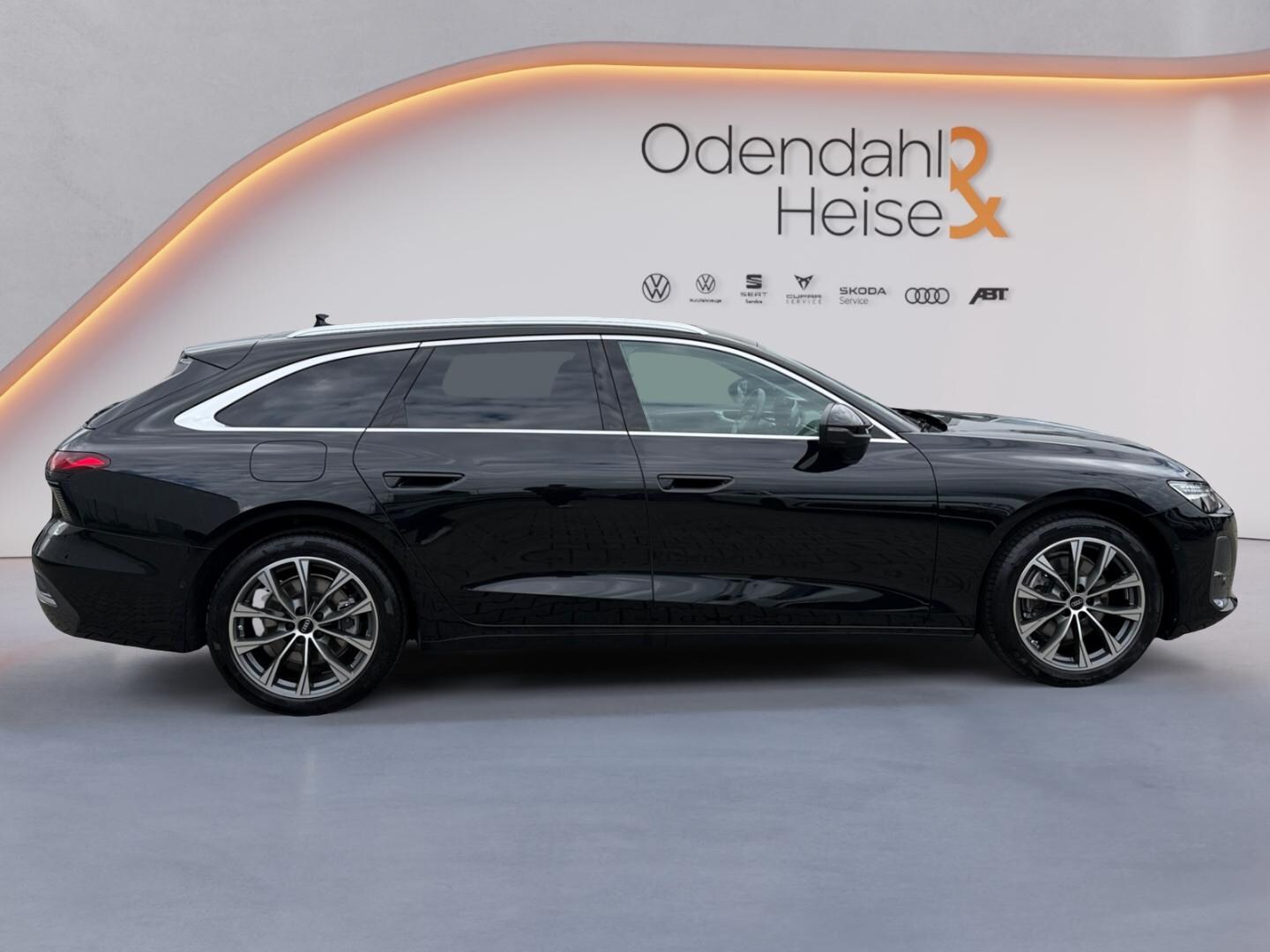 Bild über Audi A6 Avant TDI 150 kW S tronic - für weitere Informationen kontaktieren Sie den Audi Partner