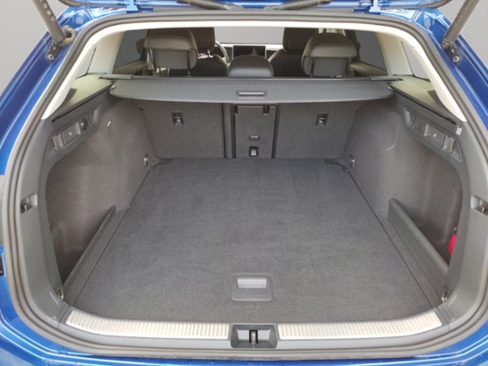 Volkswagen Passat – Bild 17