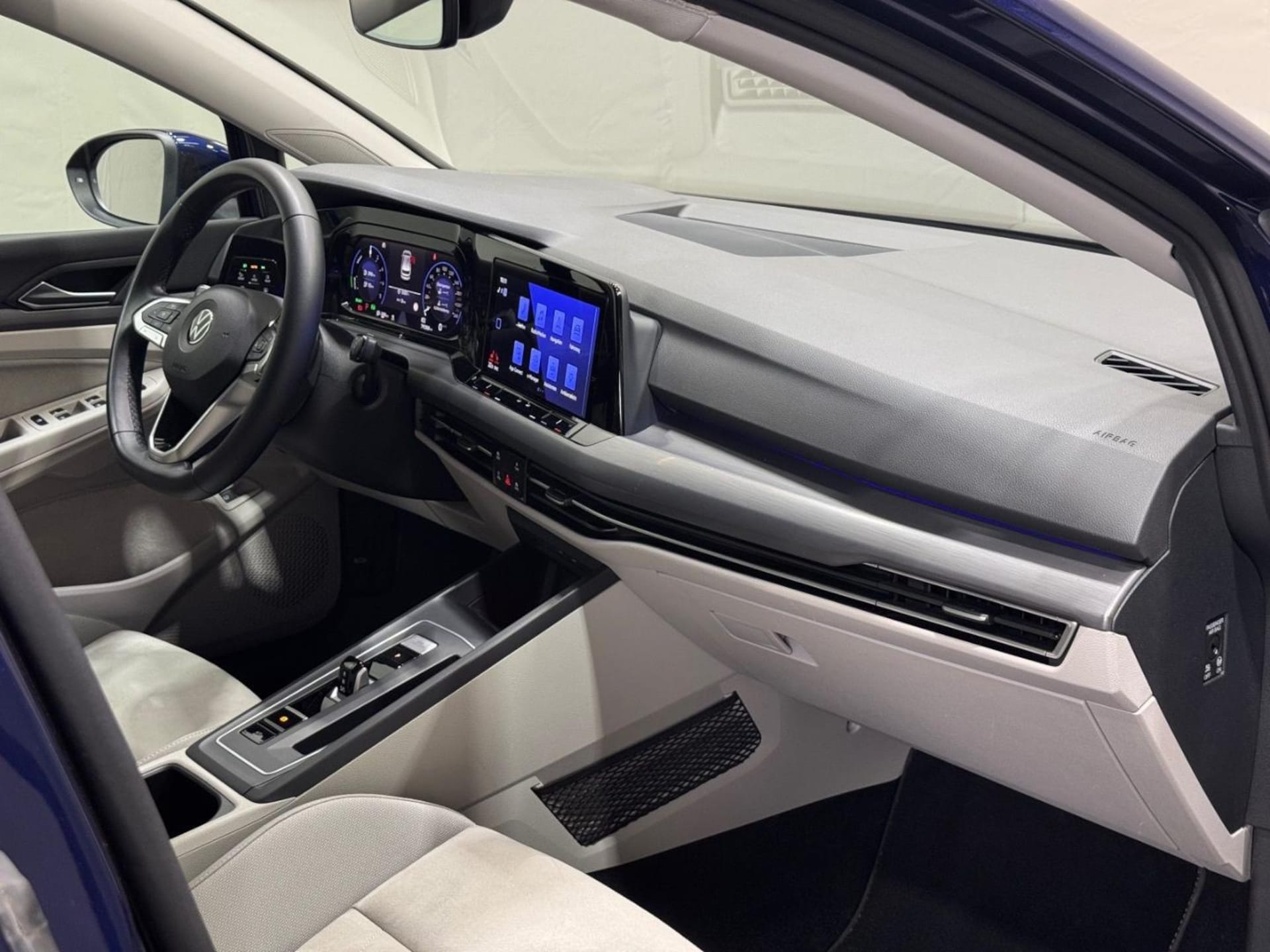 Volkswagen Golf Style