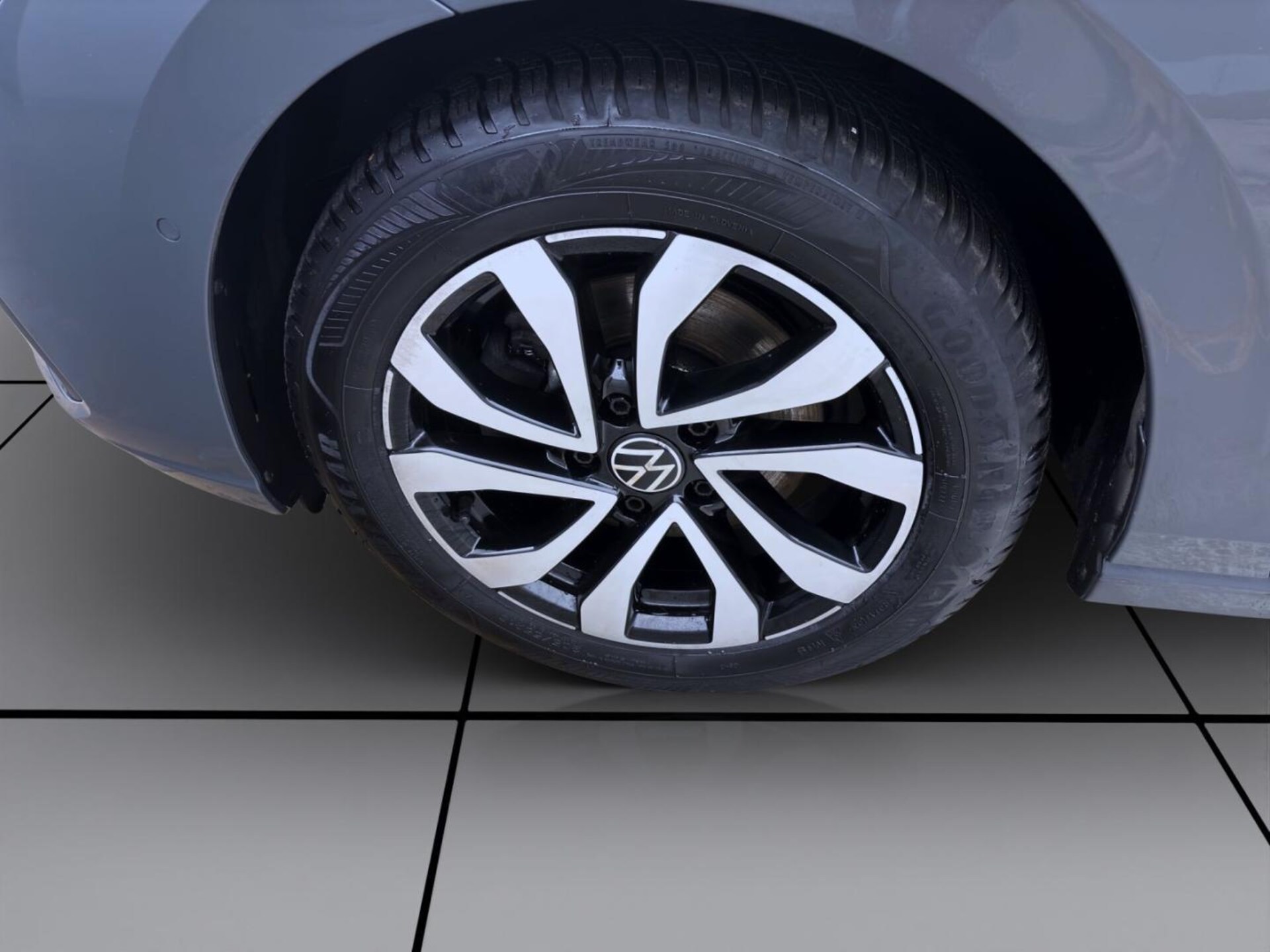 Volkswagen Golf Active