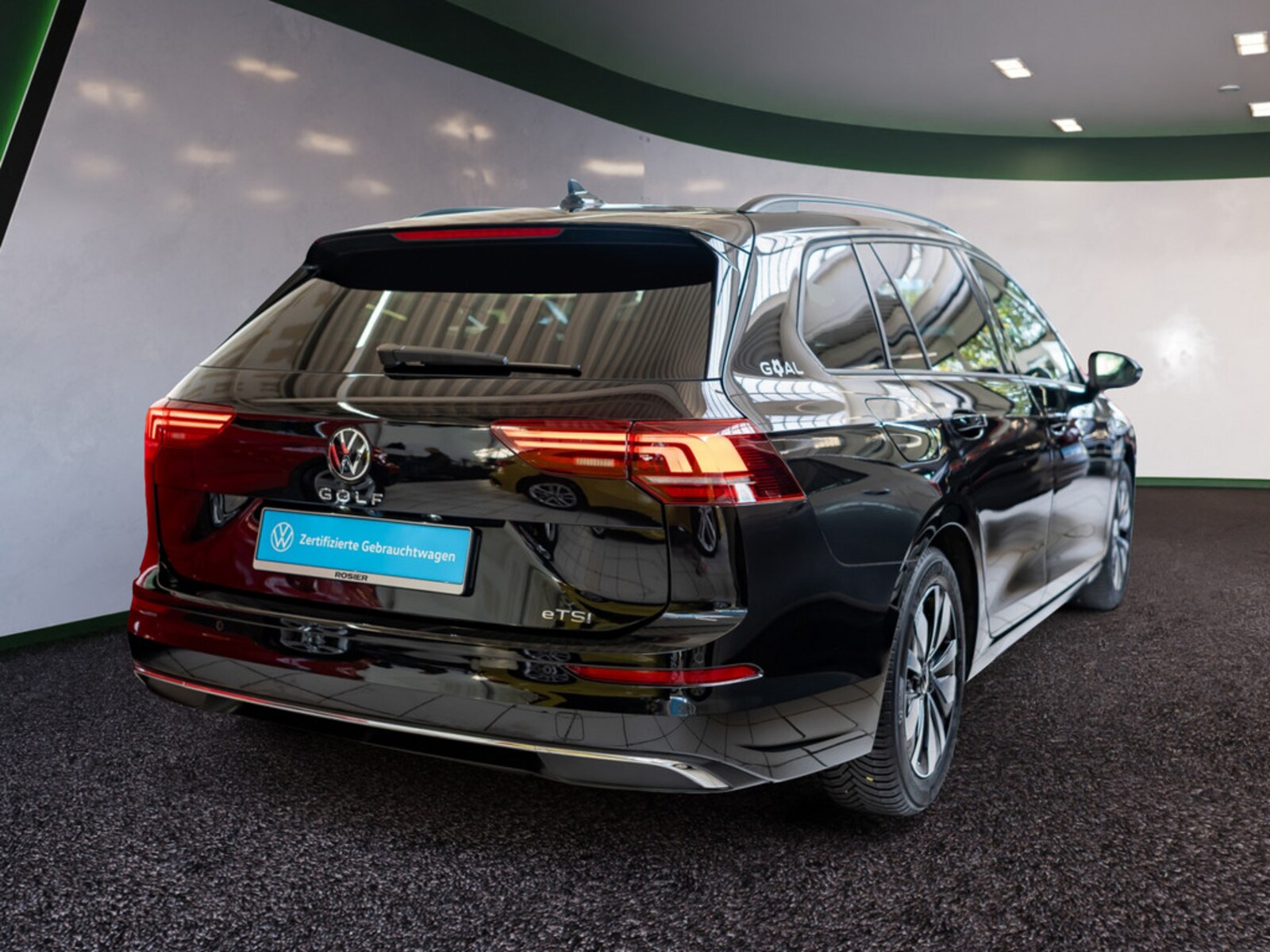 Volkswagen Golf Variant – Bild 3