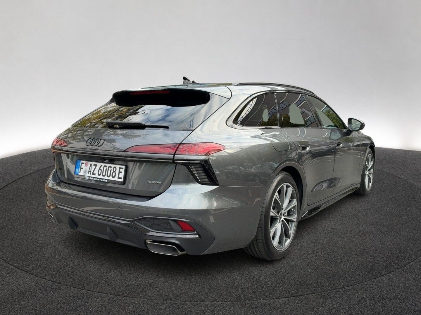 Bild über Audi A6 Avant e-hybrid e-hybrid quattro 220 kW S tronic - für weitere Informationen kontaktieren Sie den Audi Partner