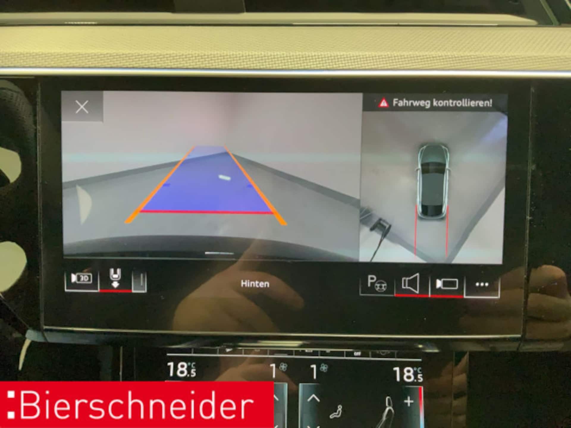 Audi Q8 Sportback e-tron S line
