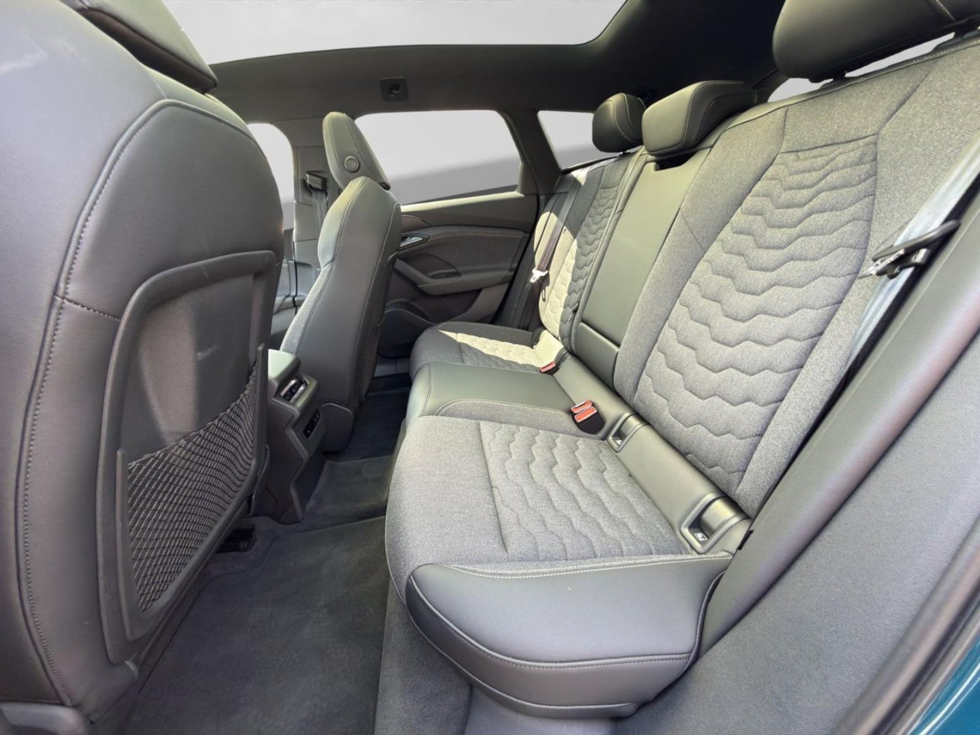 Audi A6 Avant e-tron edition one