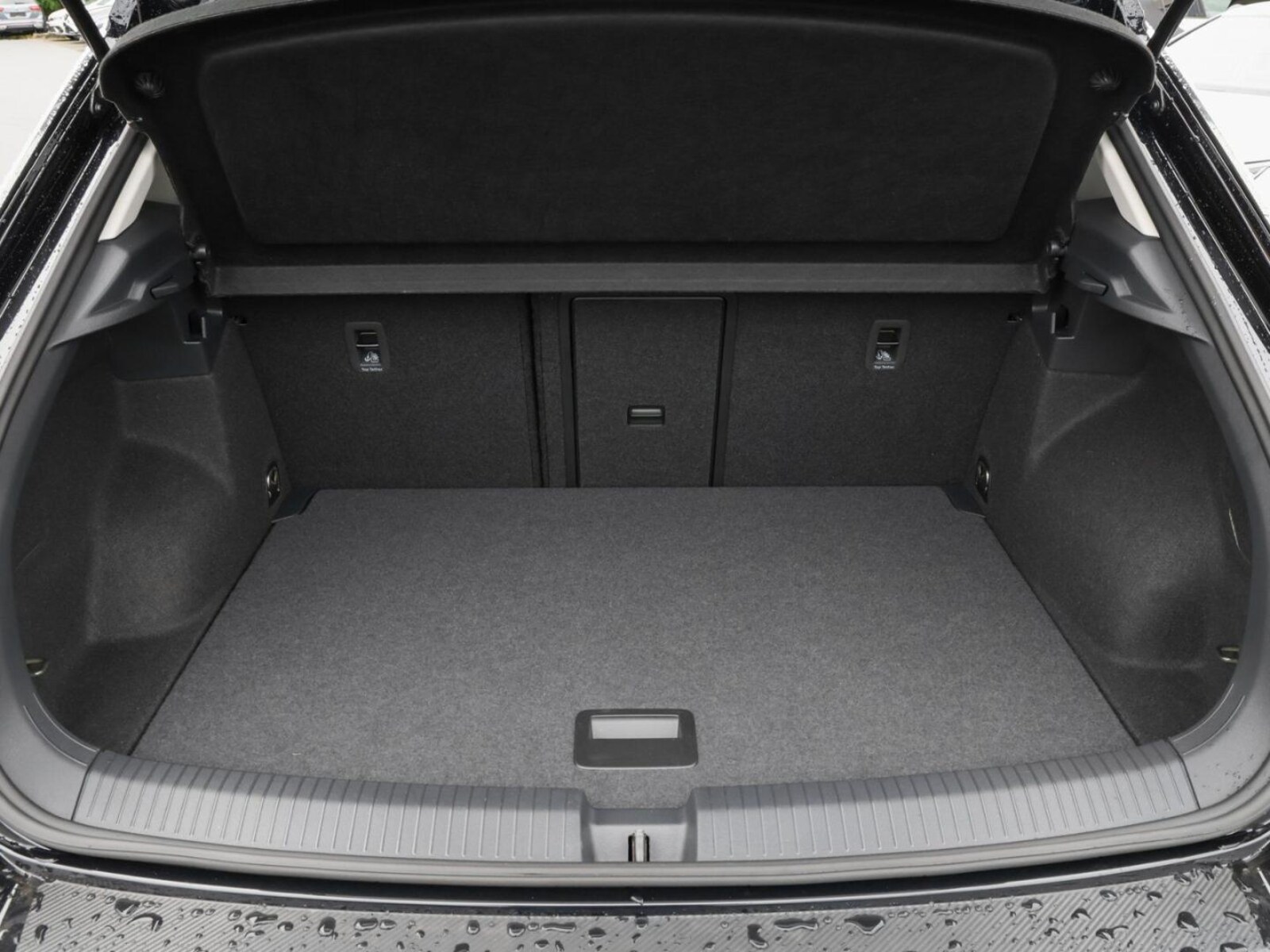 Volkswagen T-Roc – Bild 12