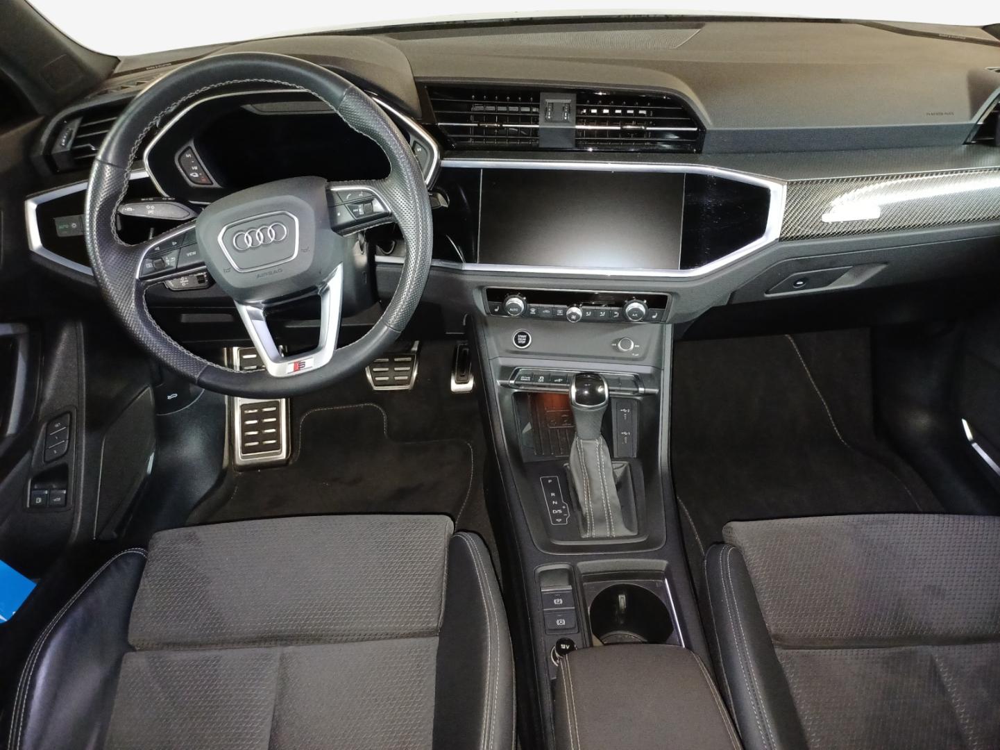 Image about Audi Q3 Sportback TFSI e S line 45 TFSI e 180 kW (245 PS) S tronic