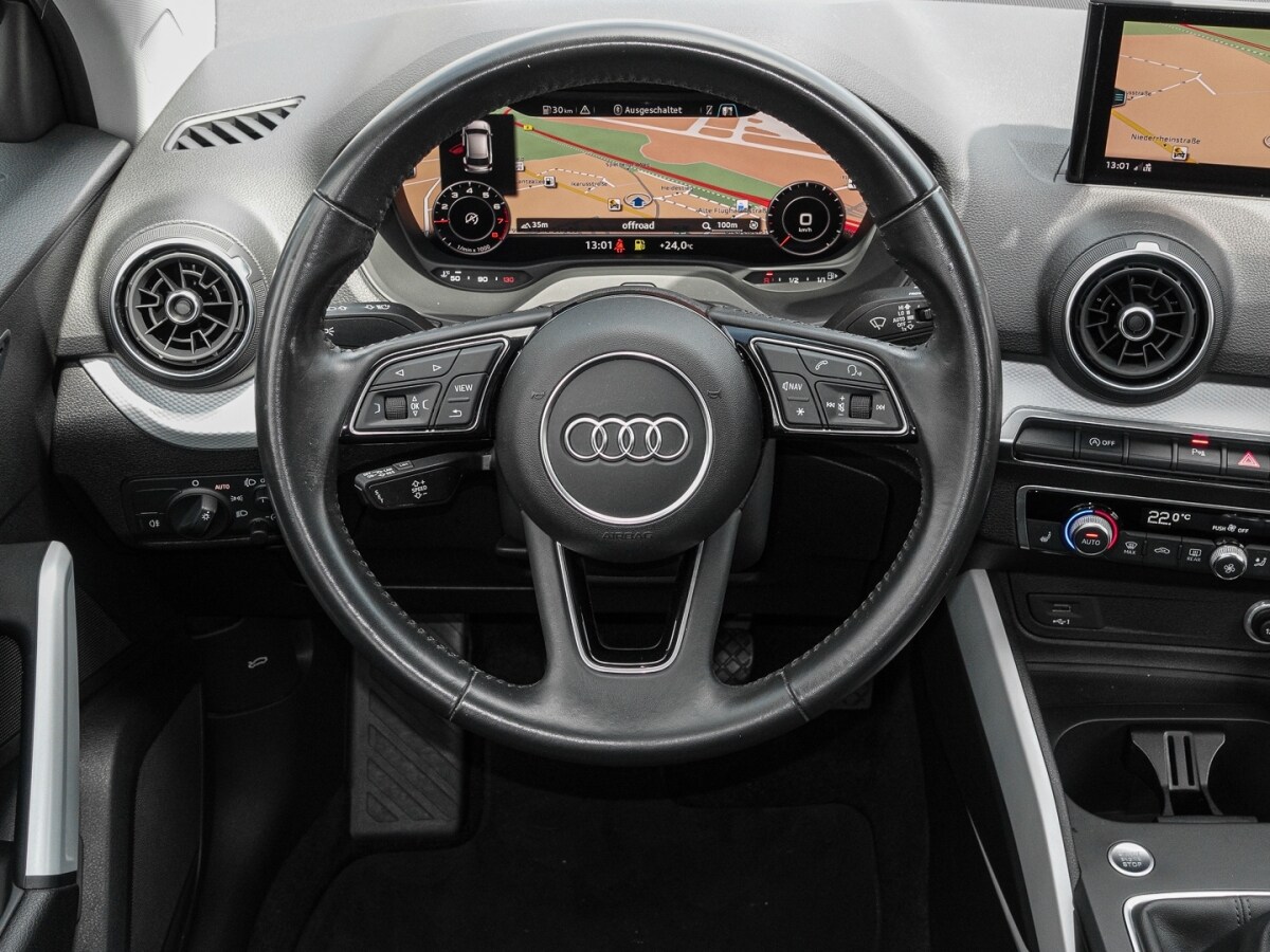 Image about Audi Q2 design 30 TFSI Schaltgetriebe