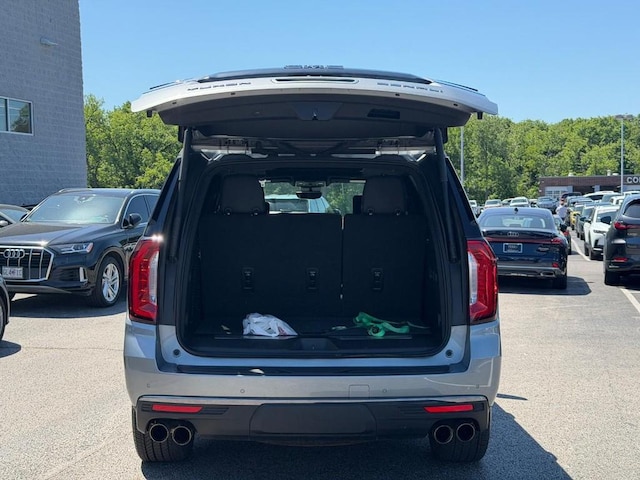 2024 GMC Yukon