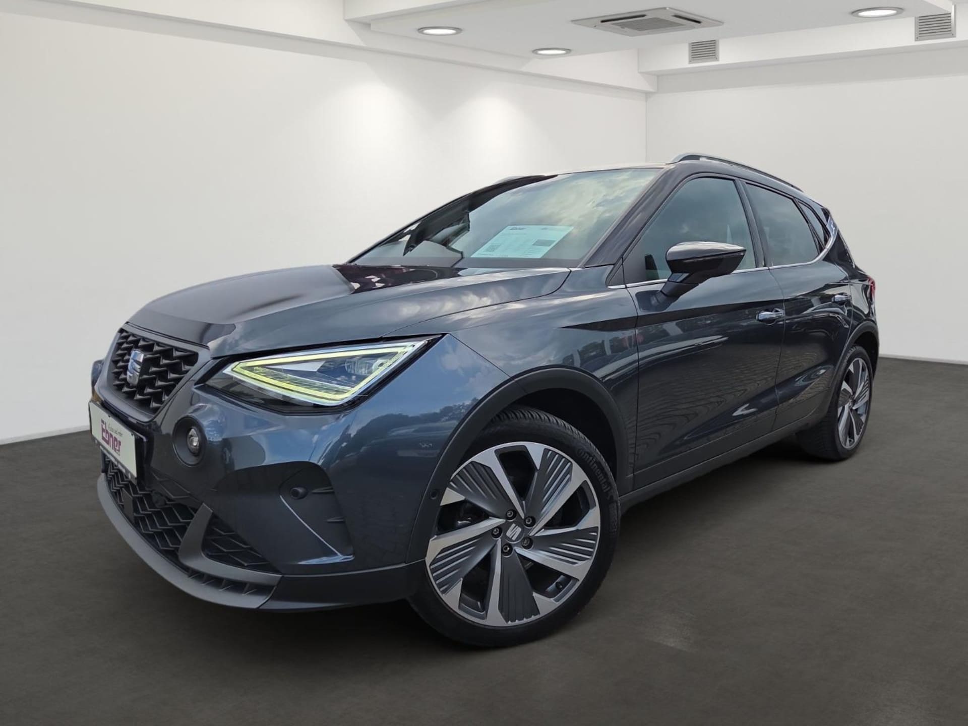 Seat Arona 2023 — 1.5TSI 150PS DSG AHK+KAMERA+ACC+LED+NAVI+18 ALU!