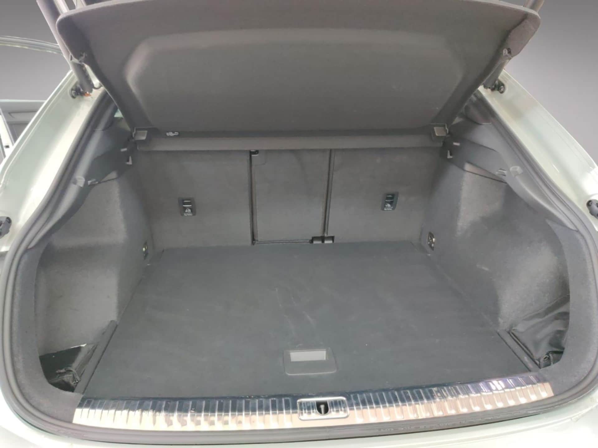 Audi Q3 Sportback S line