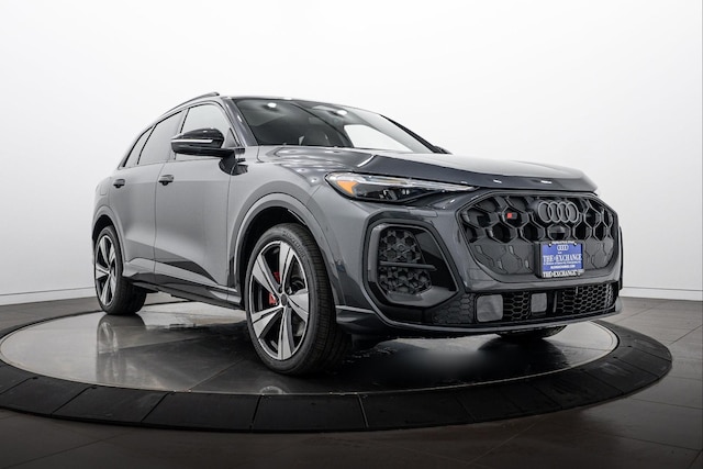 2026 Audi SQ5 Premium Plus