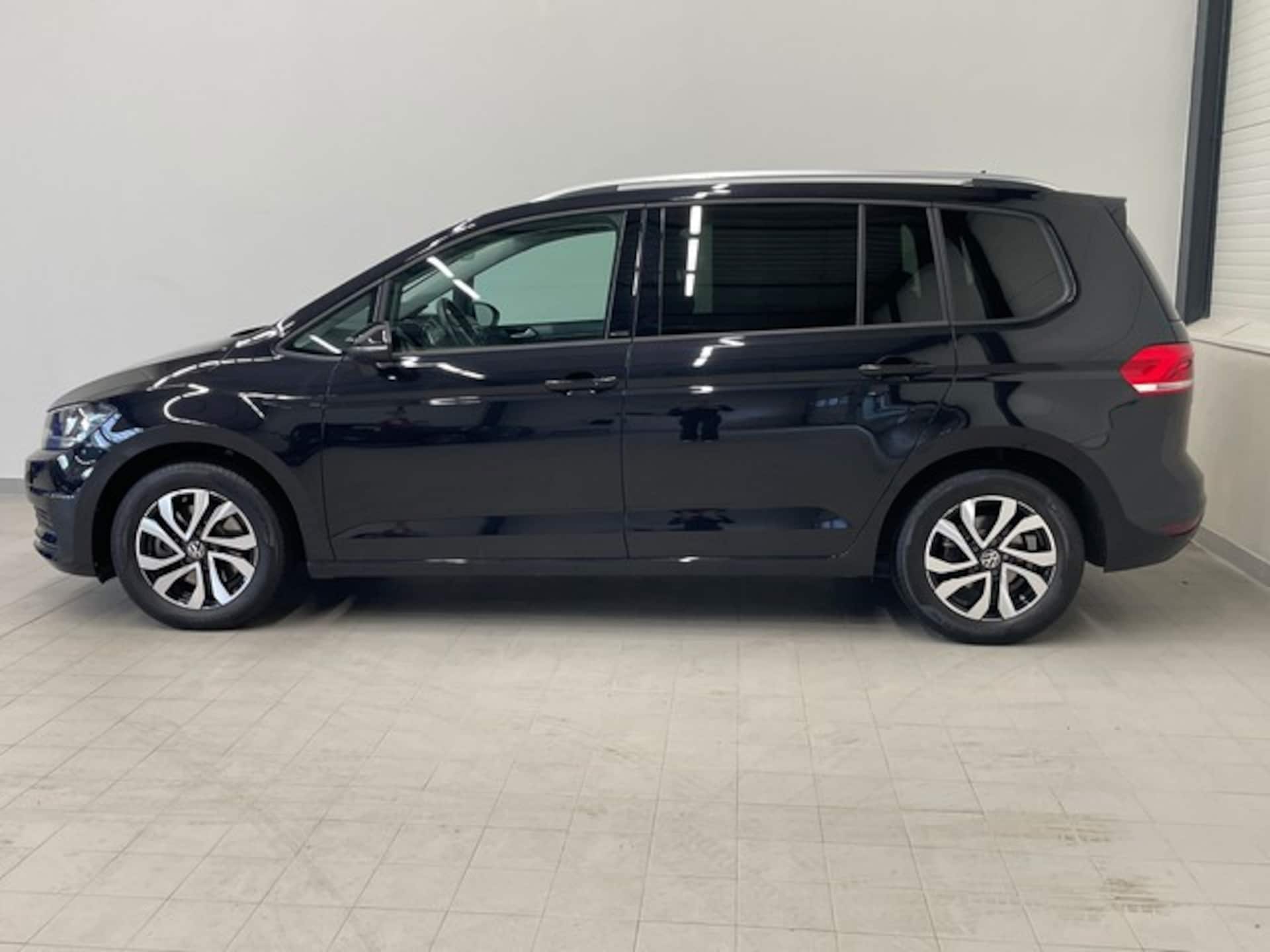 Volkswagen Touran Active
