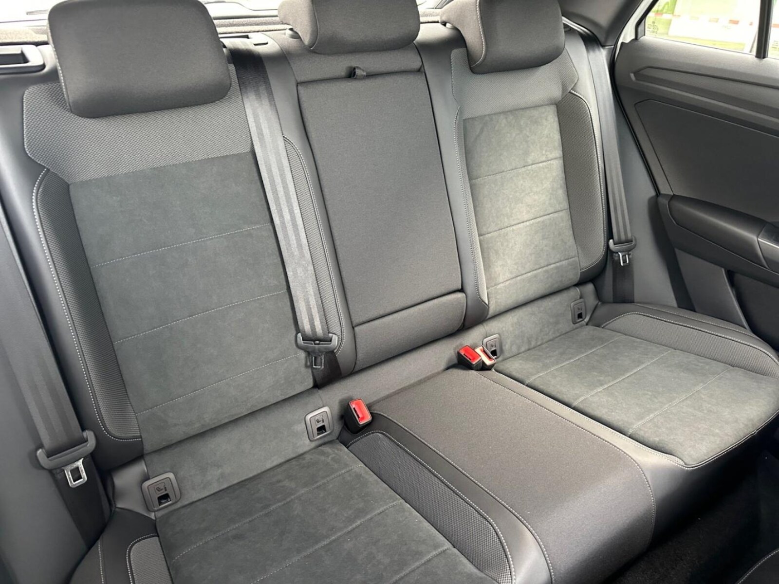 Volkswagen T-Roc – Bild 10