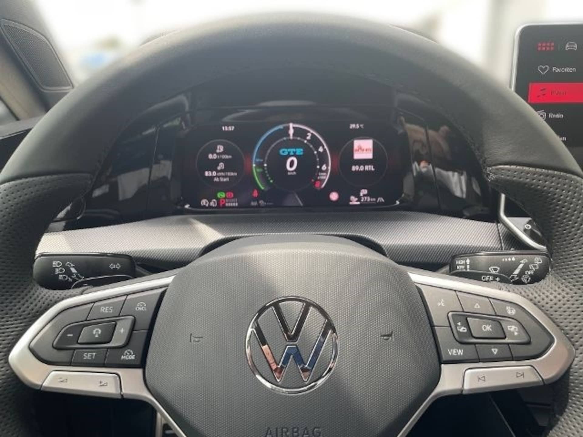 Volkswagen Golf GTE