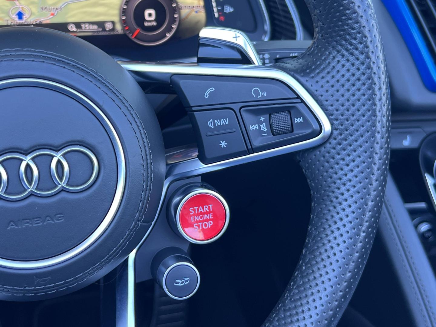 Image about Audi R8 Spyder R8 Spyder V10 plus 5.2 FSI quattro 449 kW (610 ch) S tronic