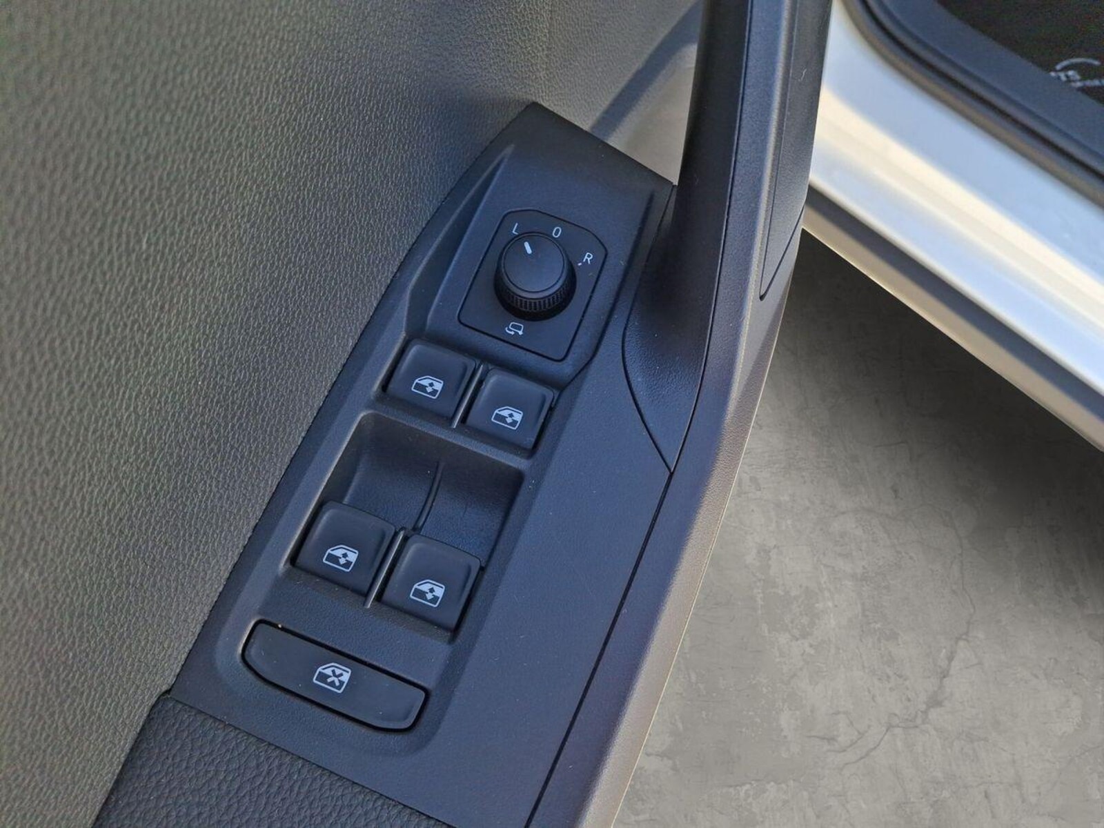 SEAT Arona – Bild 9