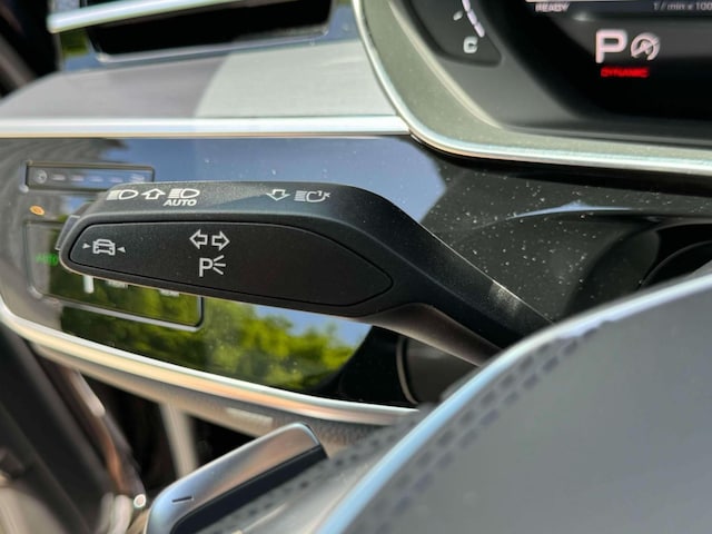 2024 Audi S8 Base - Photo 17