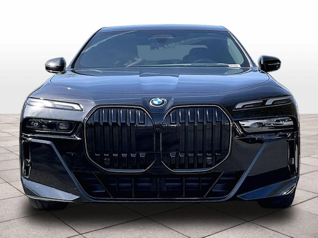 2025 BMW