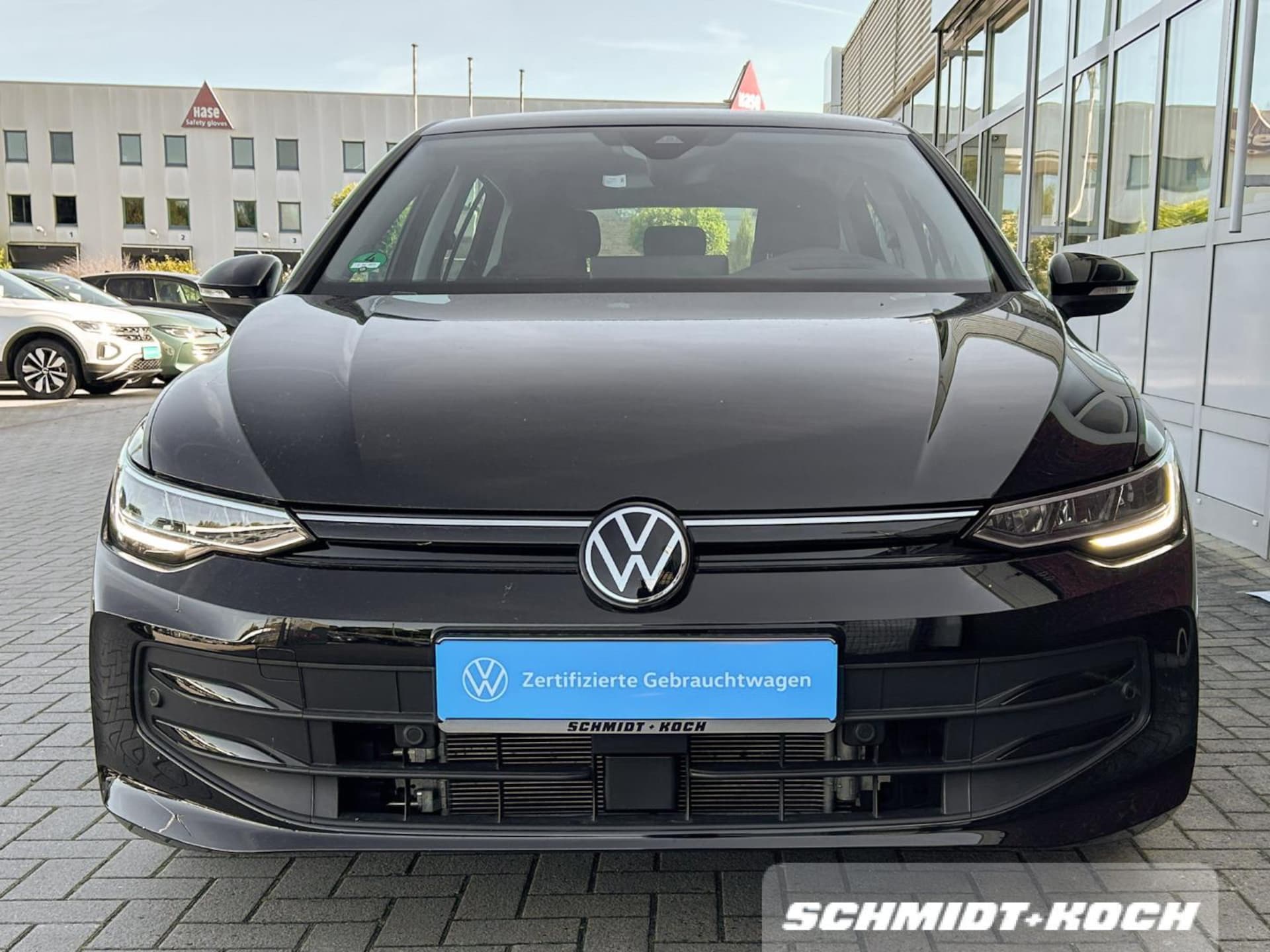 Volkswagen Golf Life