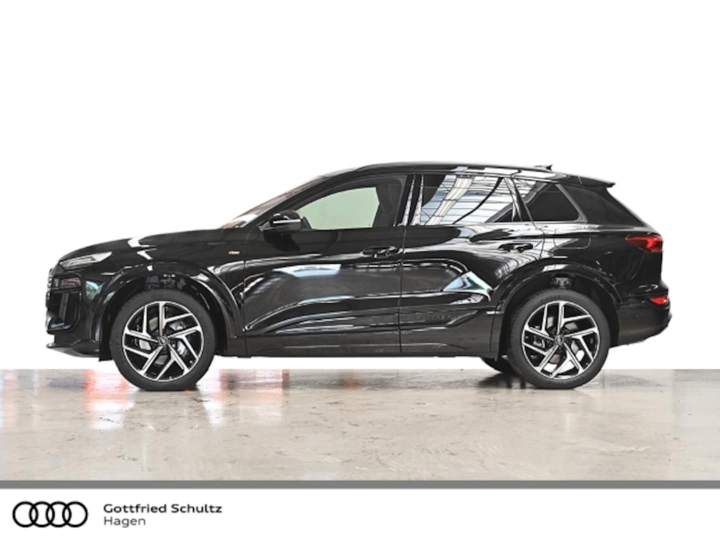 Bild über Audi Q6 SUV e-tron S line business e-tron quattro 315 kW - für weitere Informationen kontaktieren Sie den Audi Partner