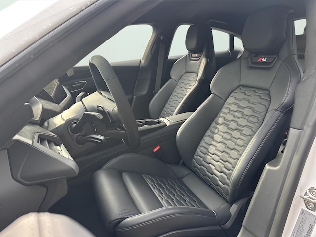 2026 Audi RS e-tron GT Performance Base - Photo 20