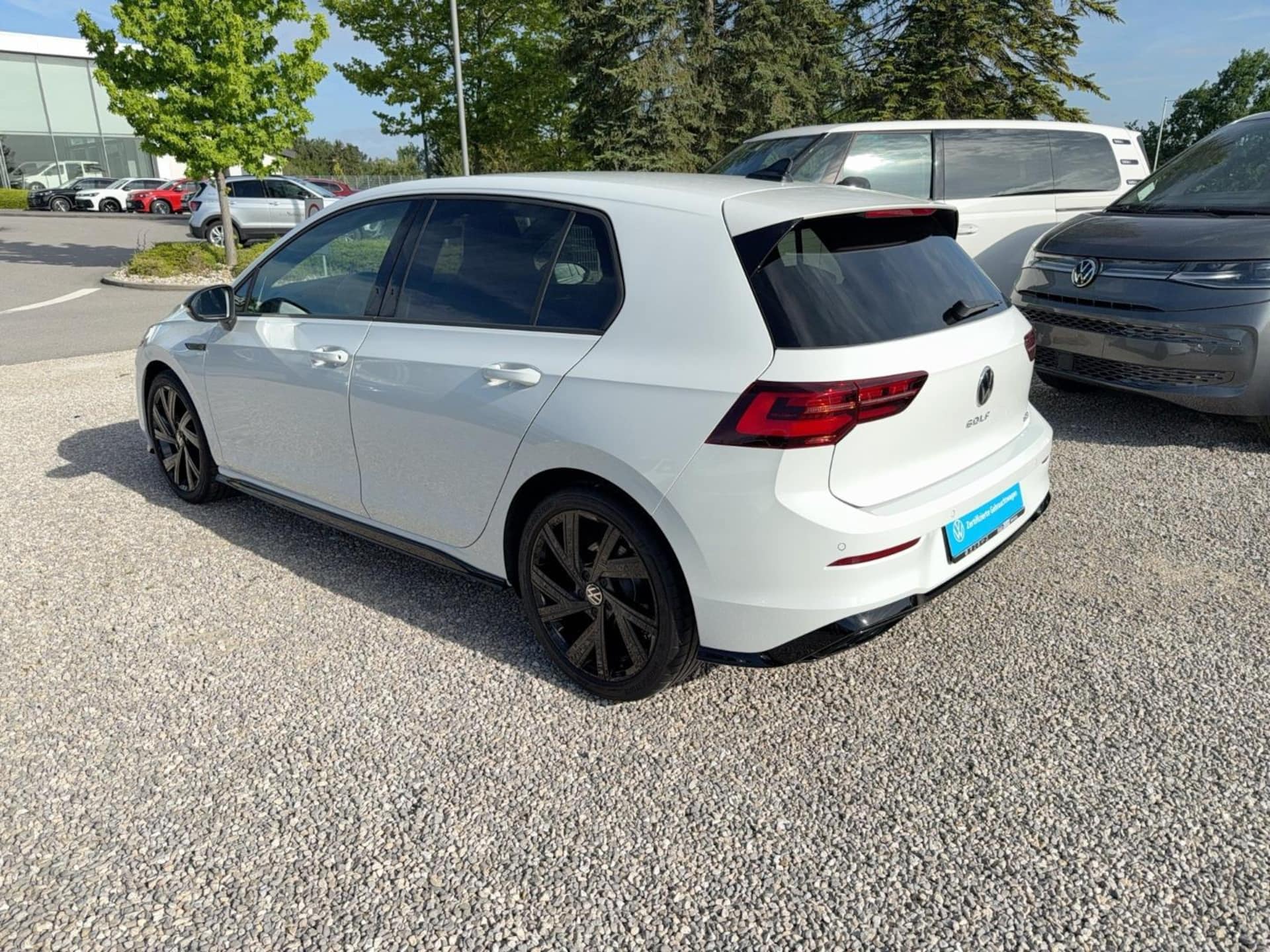 Volkswagen Golf R-Line