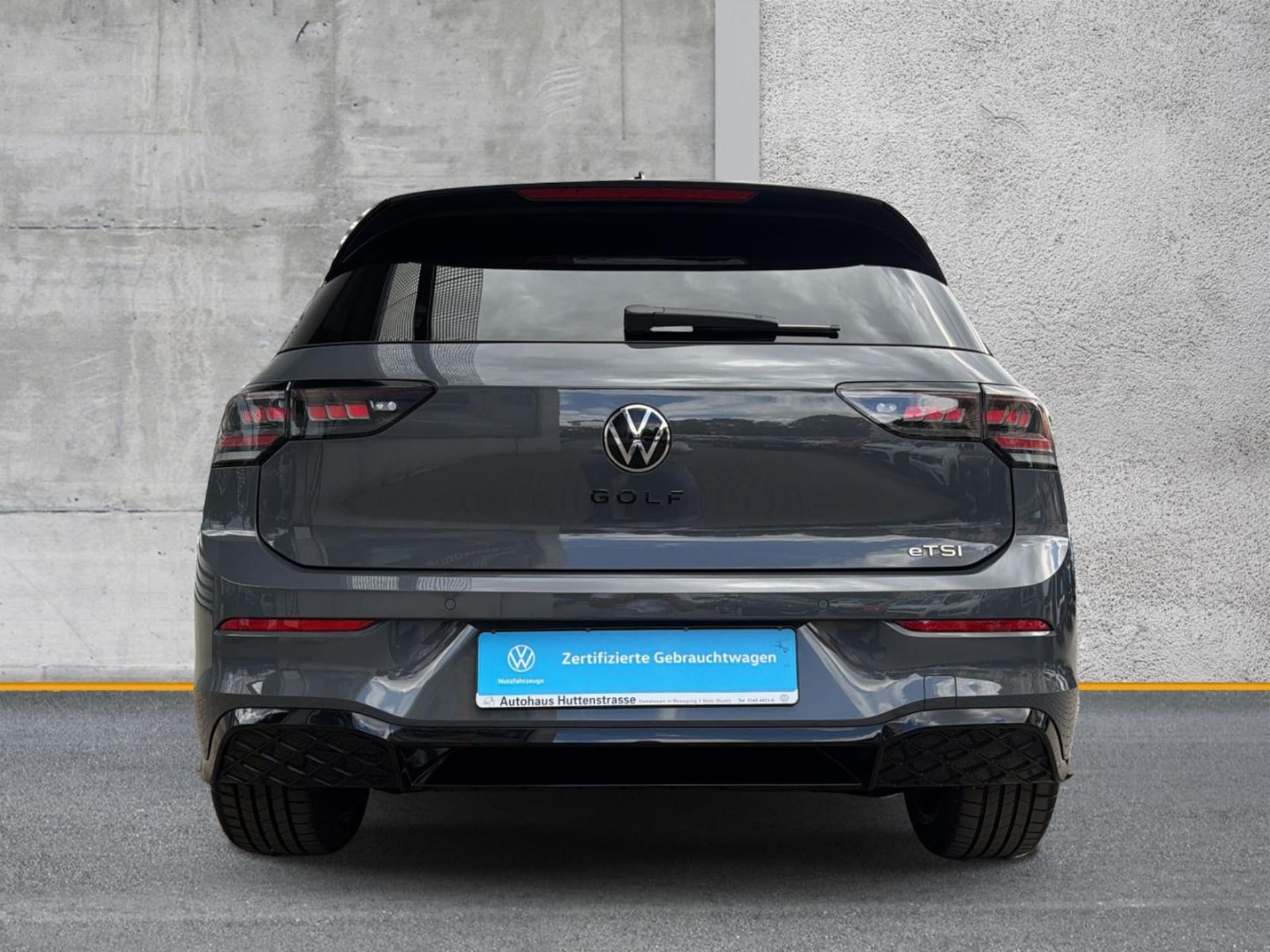 Volkswagen Golf R-Line