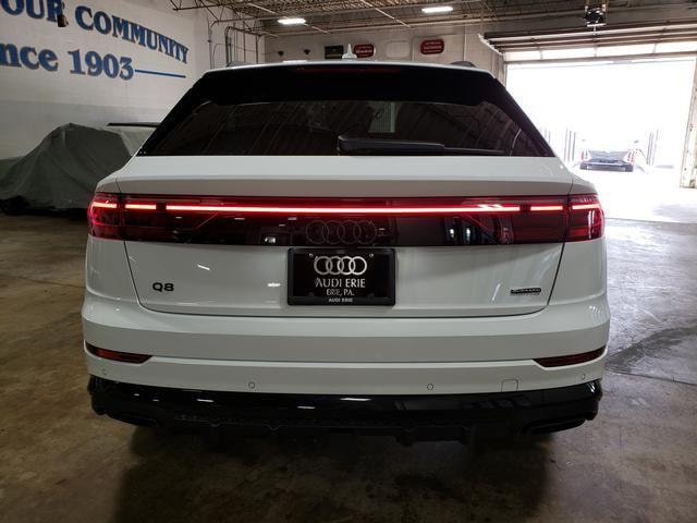 2025 Audi Q8