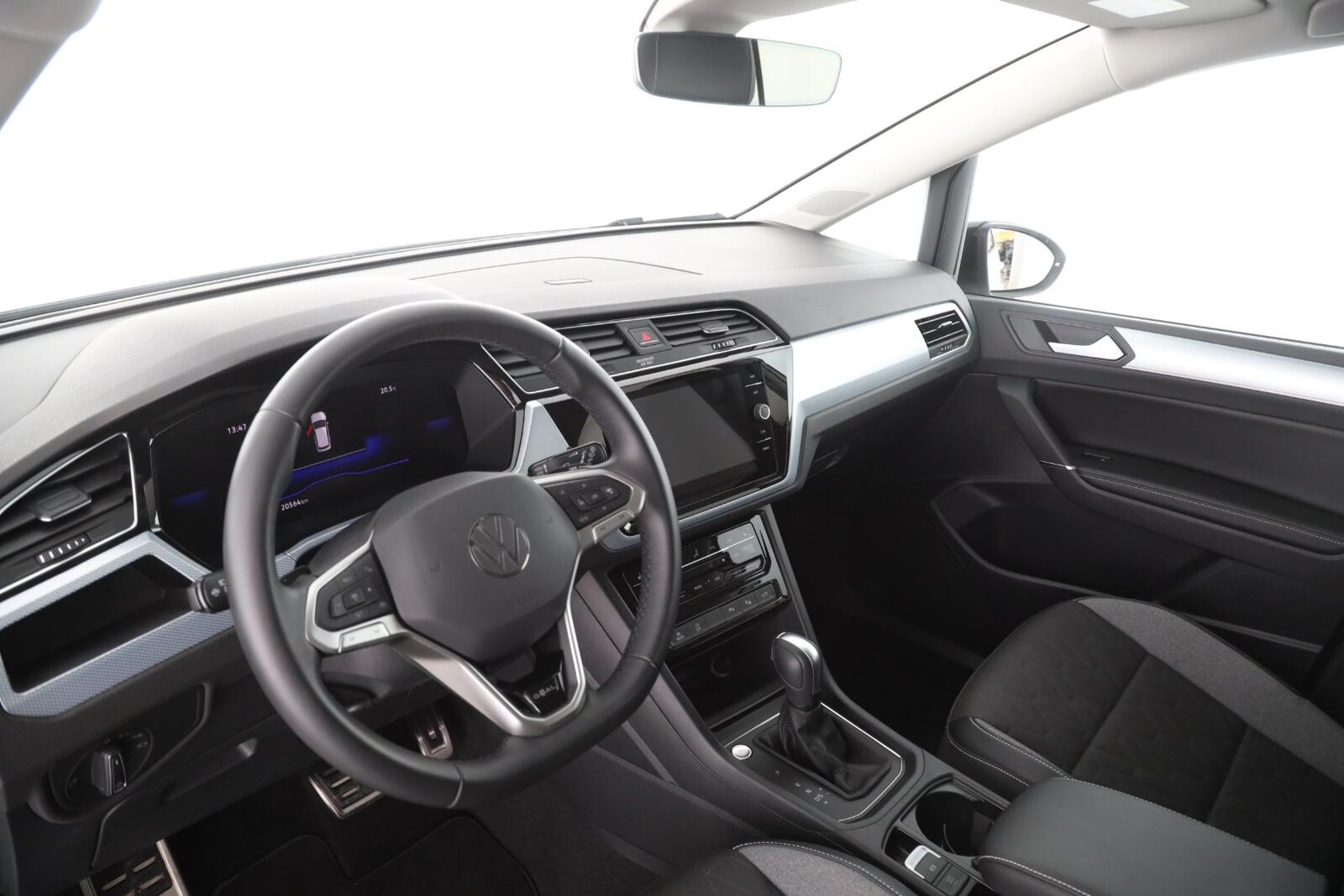 Volkswagen Touran – Bild 11