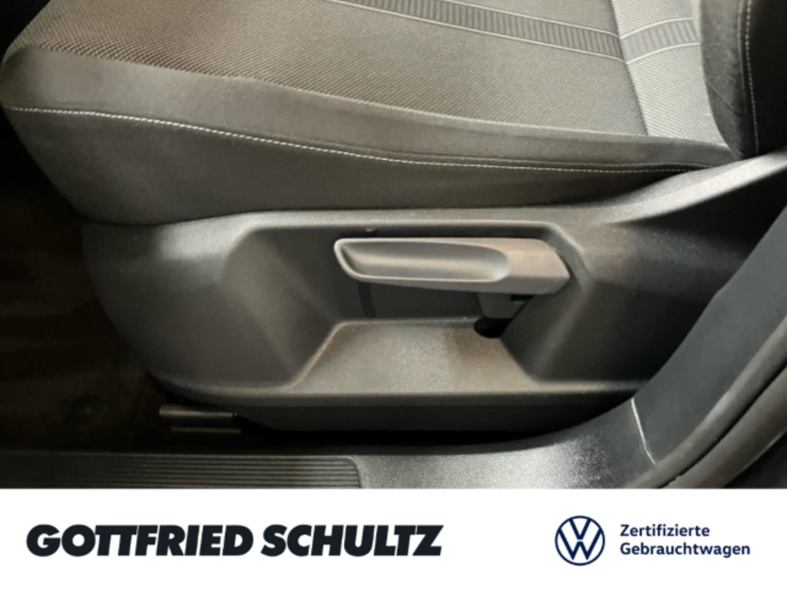 Volkswagen T-Roc – Bild 12
