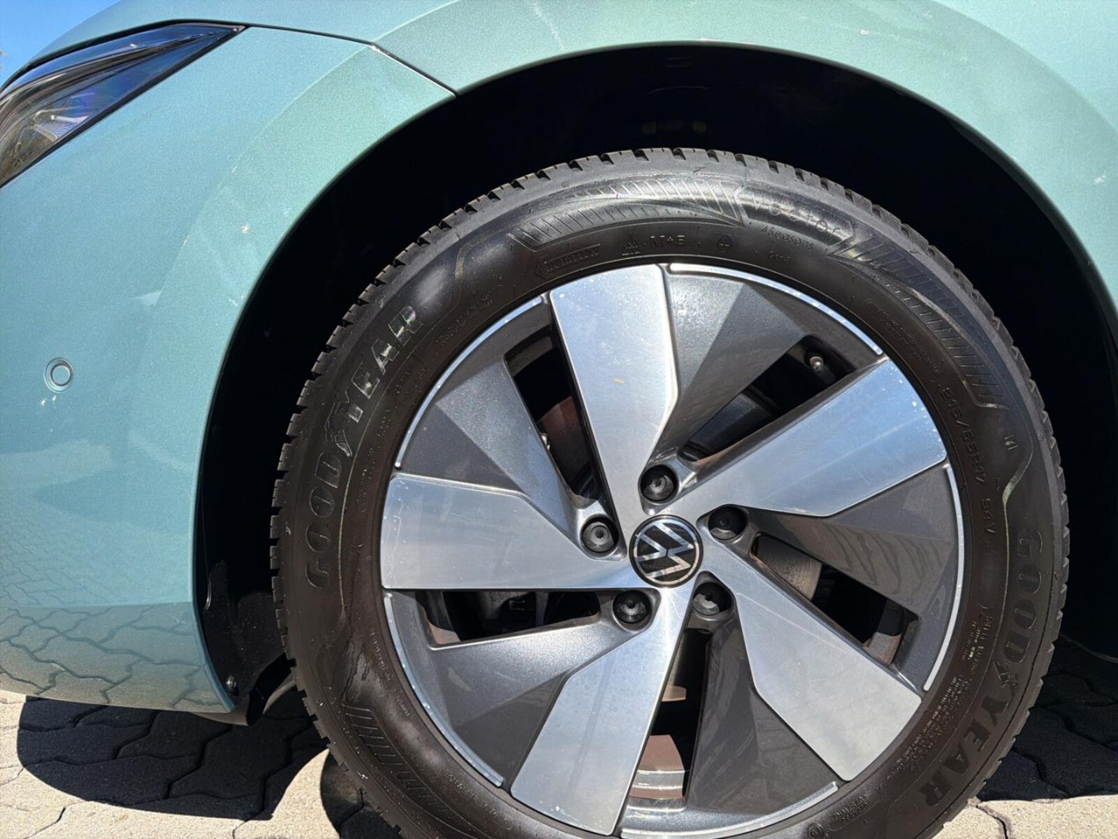 Volkswagen Passat – Bild 2