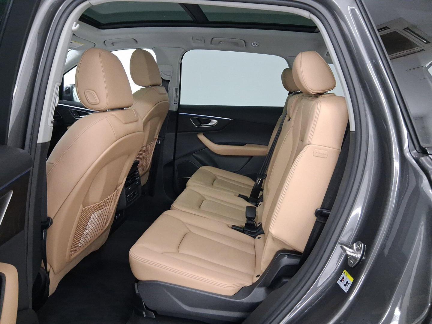 2026 Audi Q7 Premium - Photo 13