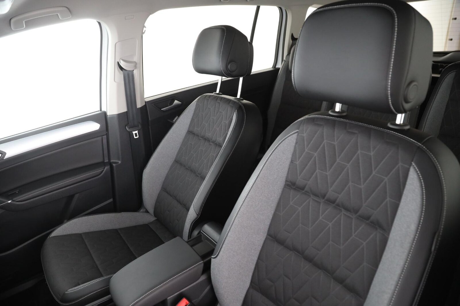 Volkswagen Touran – Bild 12