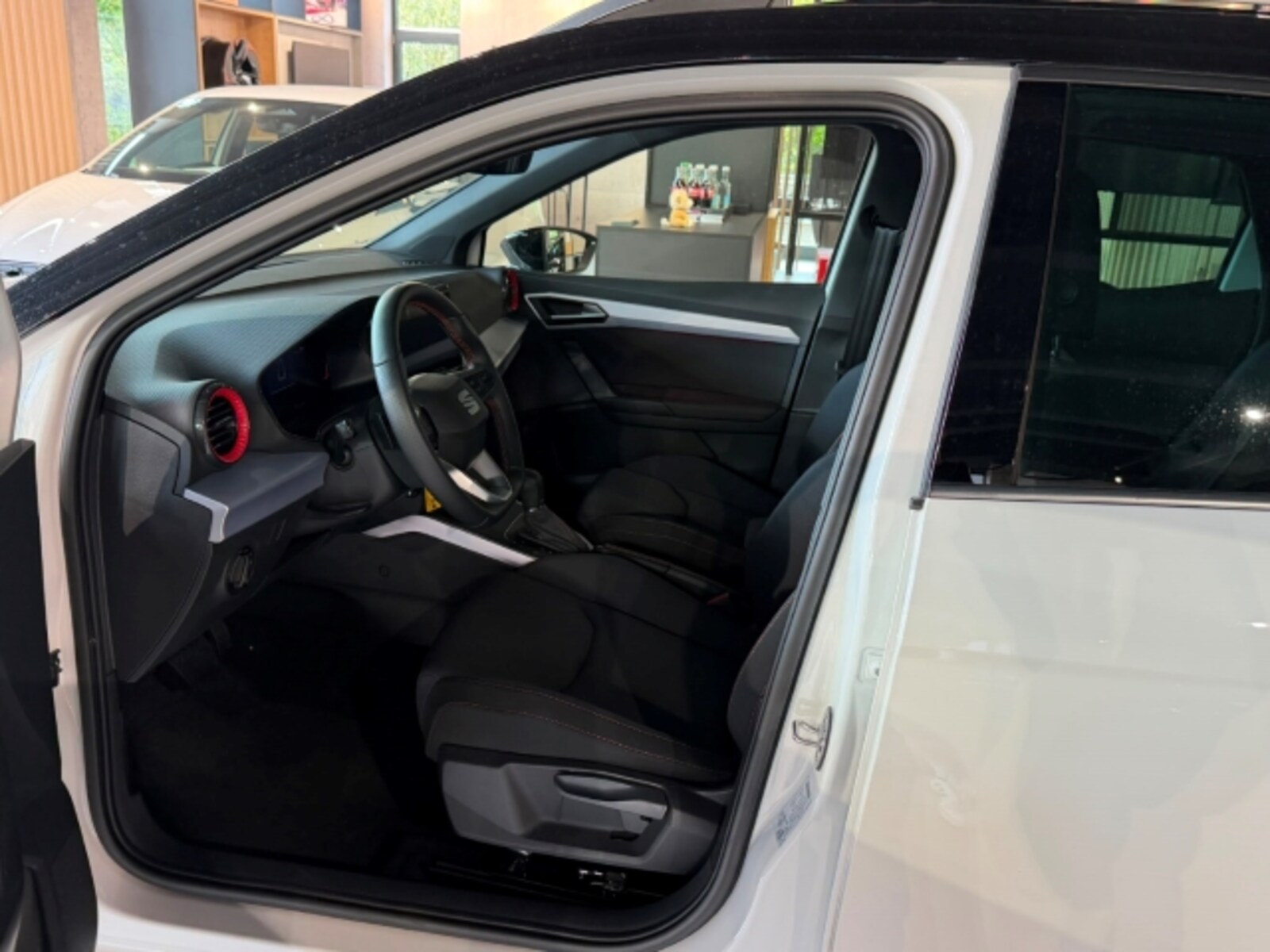 SEAT Arona – Bild 9