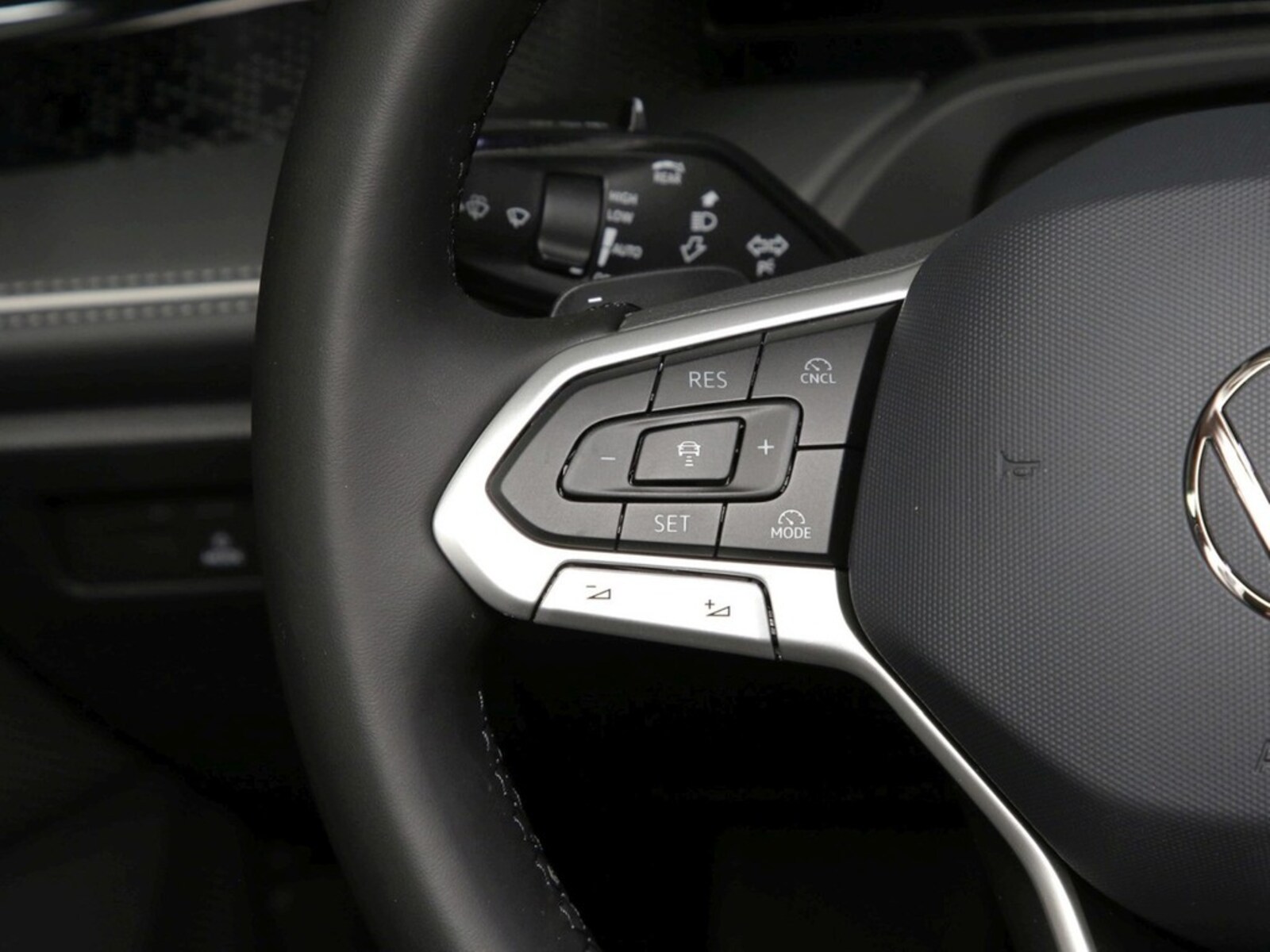 Volkswagen Passat – Bild 17