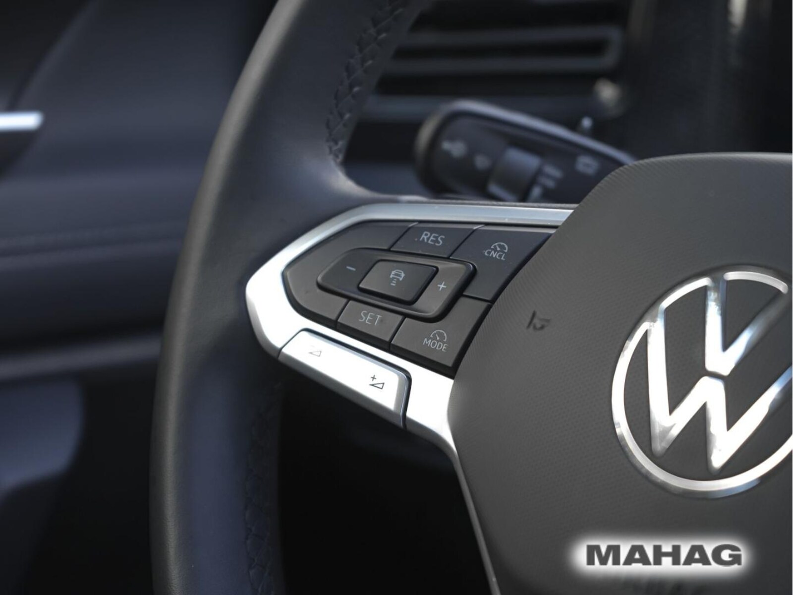 Volkswagen Tiguan – Bild 22