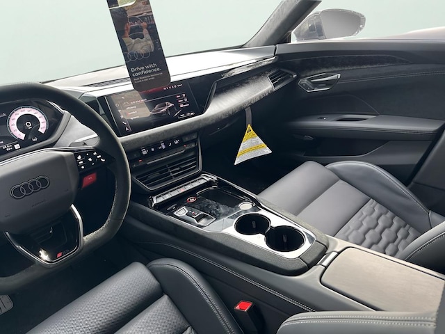 2026 Audi RS e-tron GT Performance Base - Photo 29
