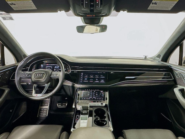 2023 Audi SQ7