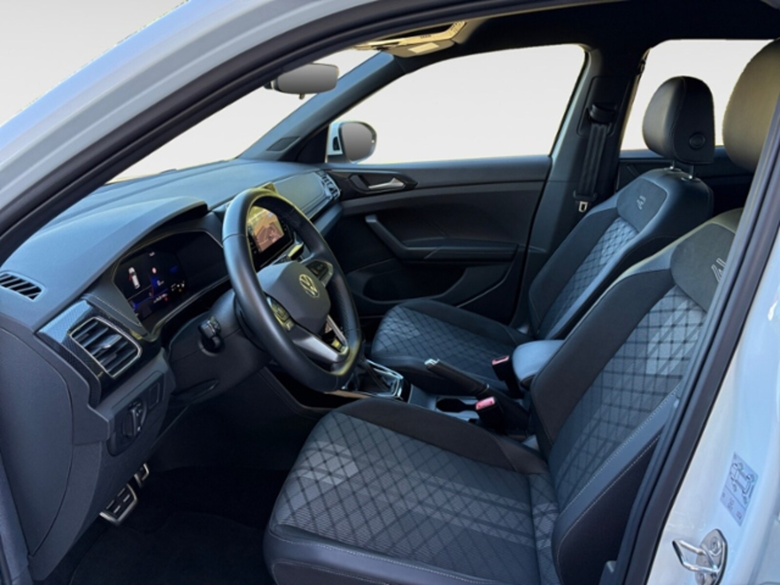 Volkswagen T-Cross – Bild 8