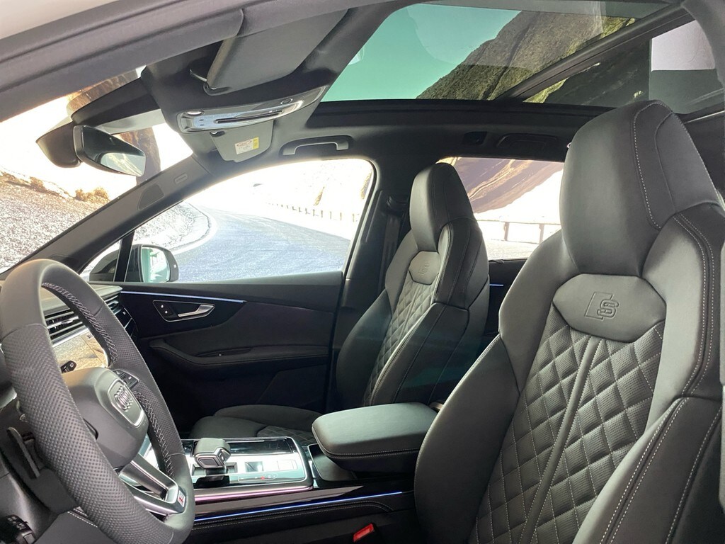 Image about Audi Q7 SUV S line 50 TDI quattro tiptronic