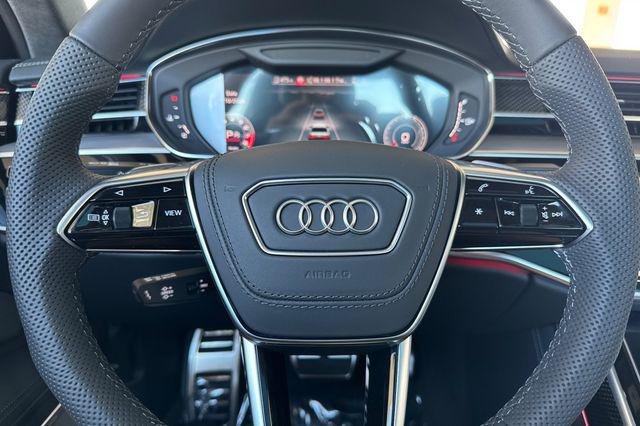 2025 Audi S8 Base - Photo 21