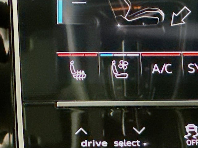 2026 Audi RS Q8 Base - Photo 20