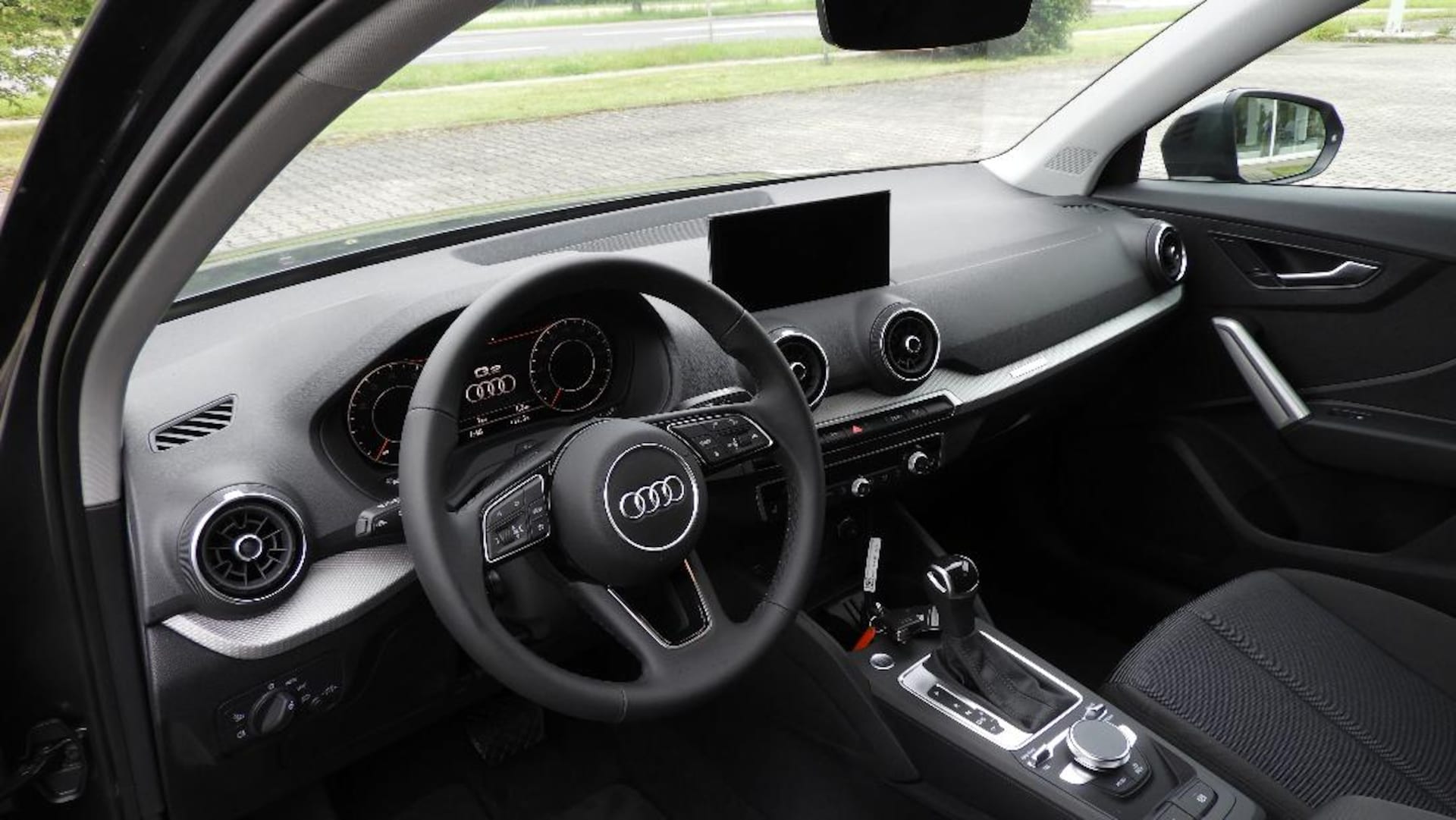 Audi Q2 S line