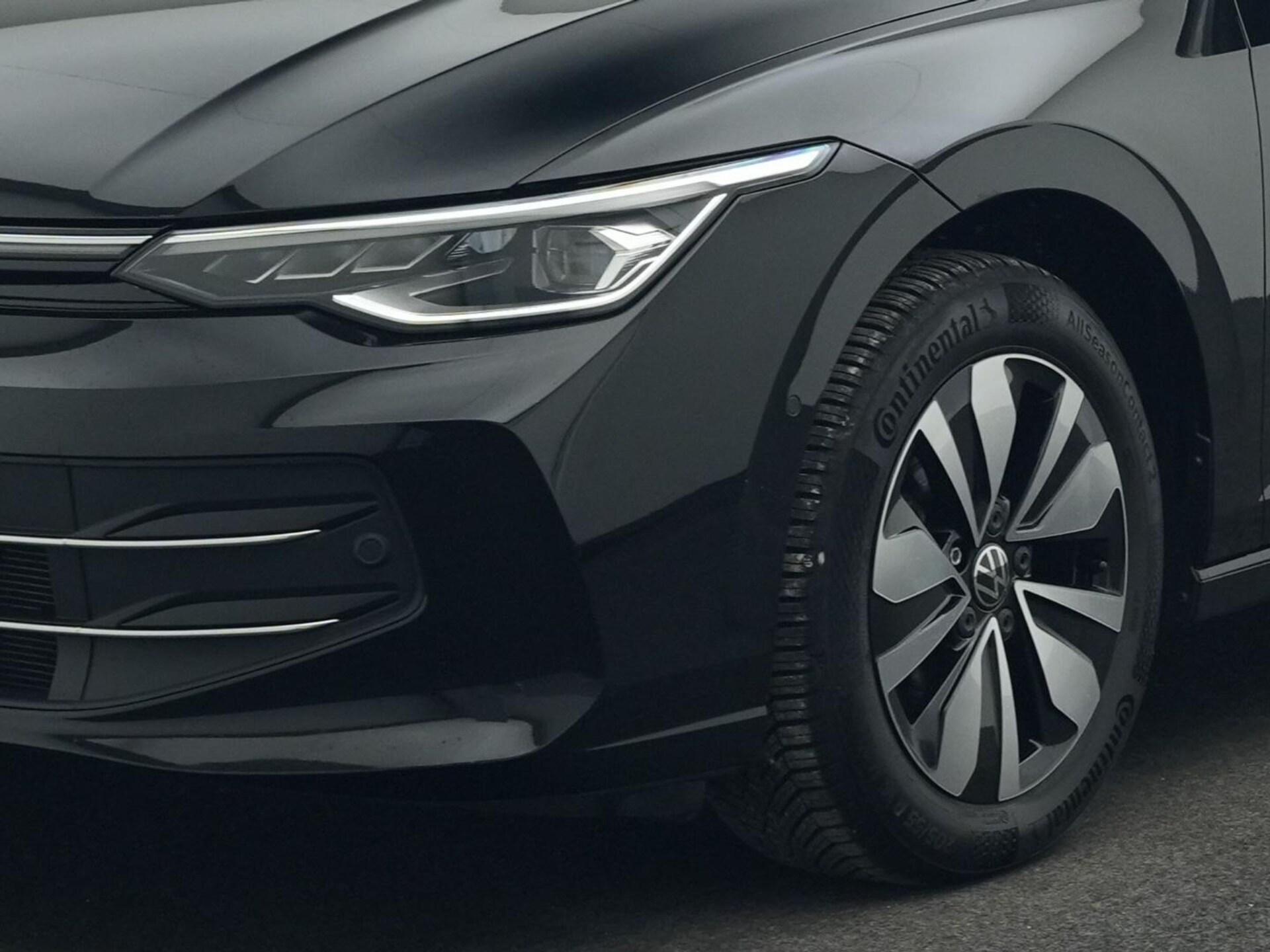 Volkswagen Golf Life