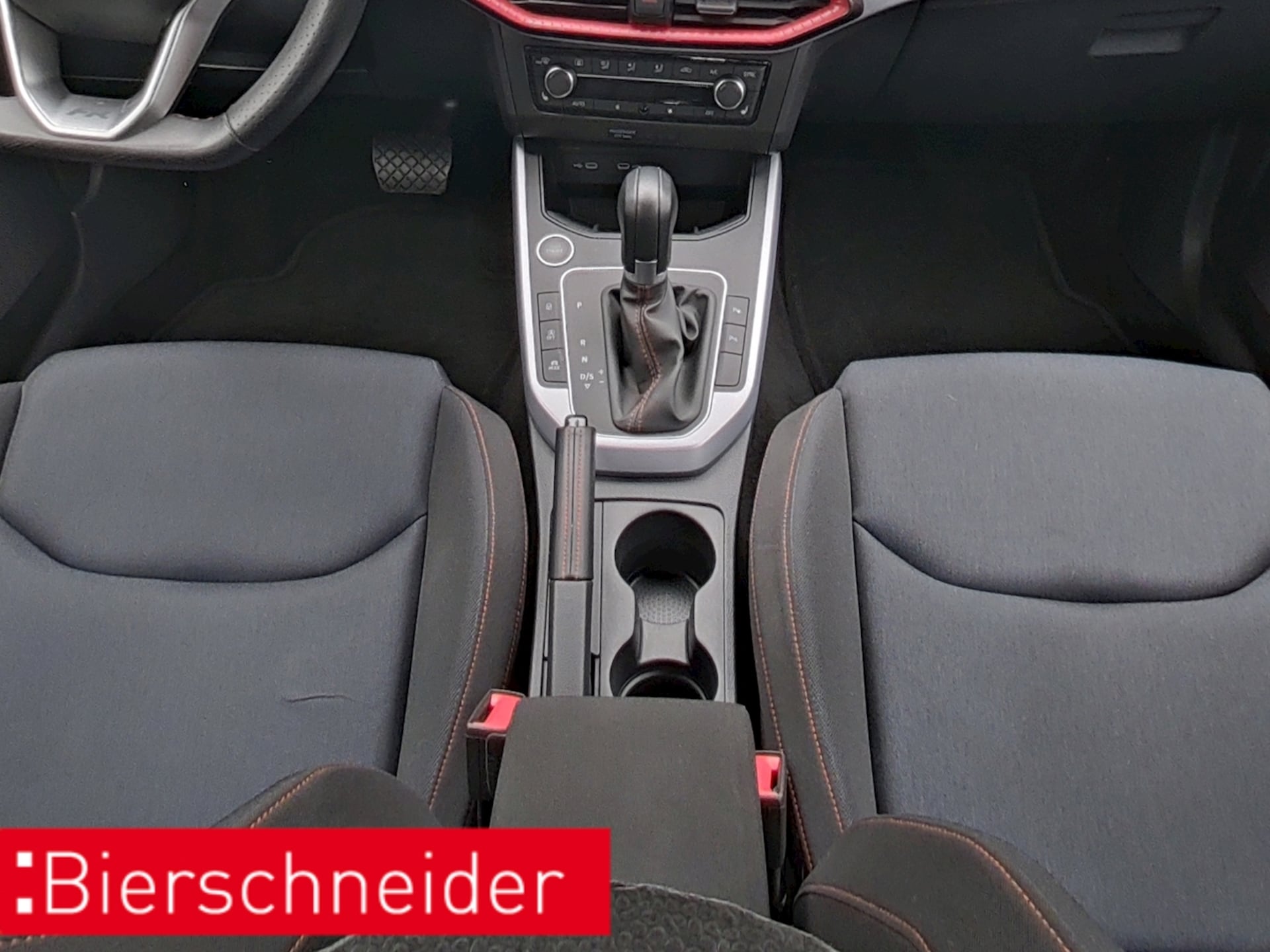 SEAT Arona FR