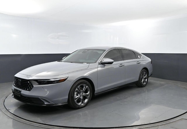 Photo of 2025 Honda Accord Hybrid 