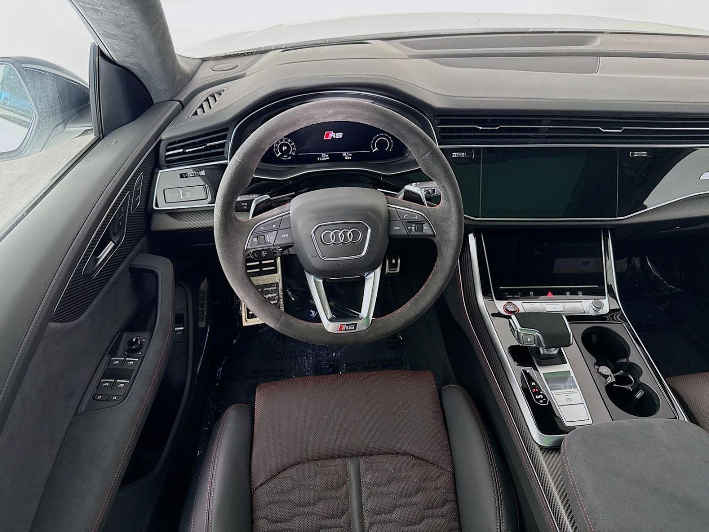 2025 Audi RS Q8 Base - Photo 24